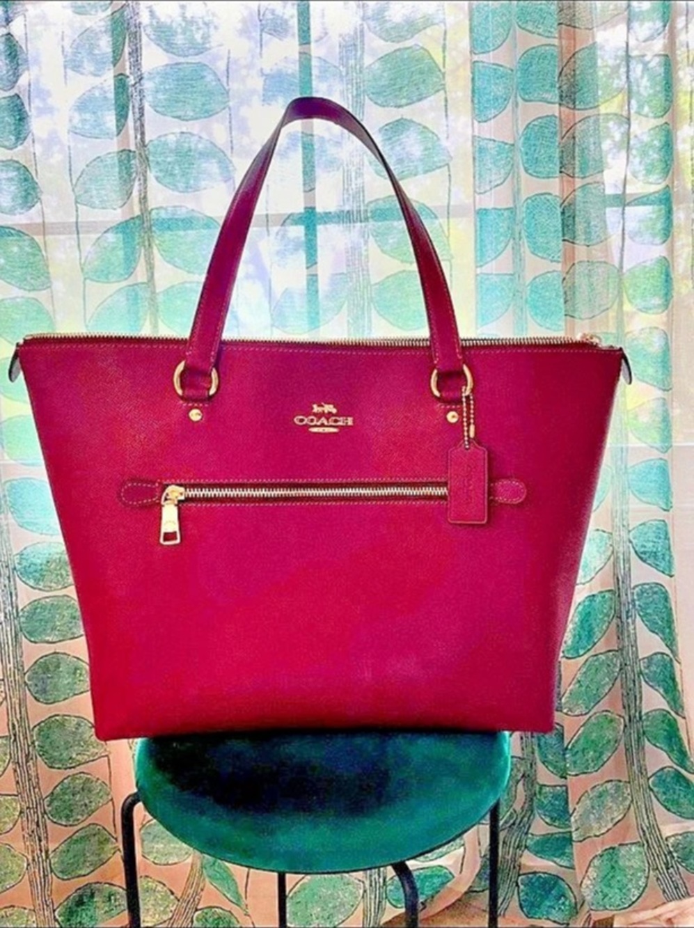 Coach Gallery Tote Black Cherry style # 79608